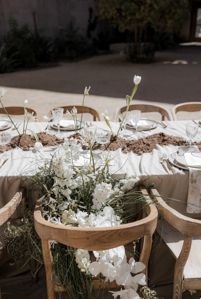 an edgy wedding at The Abbey in Pheonix 