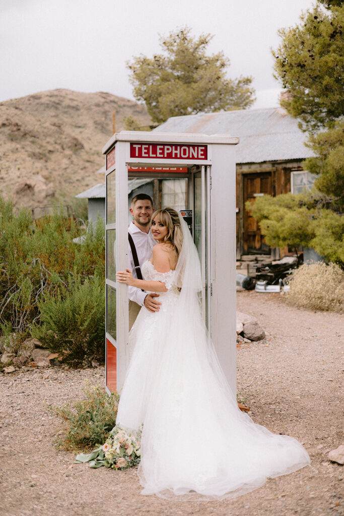 cute picture of the bride and groom -Planning A Stress Free Wedding