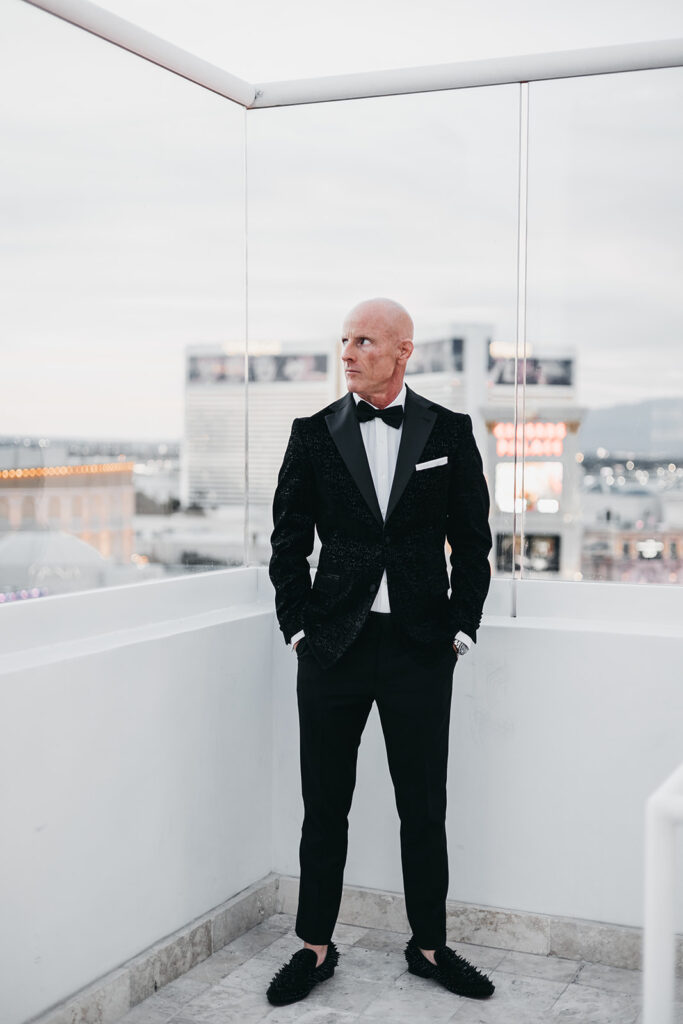 Chic Las Vegas Wedding at Drais After Hours Night Club