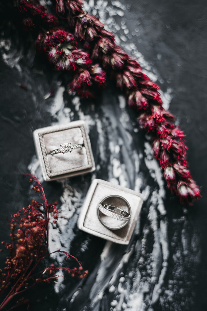 stunning wedding rings