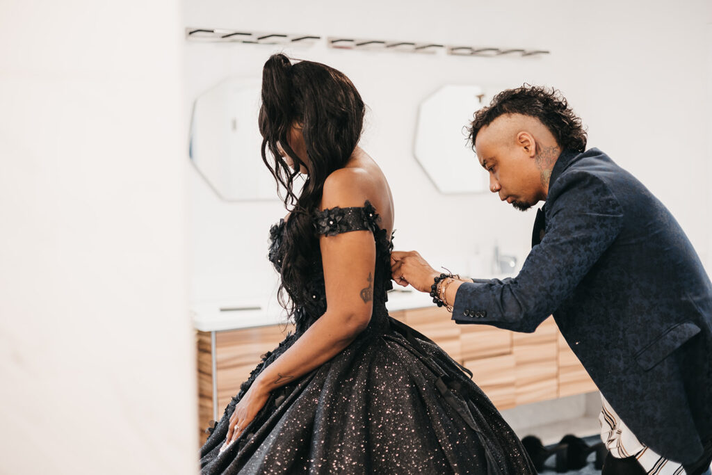 bride getting ready for her ceremony 