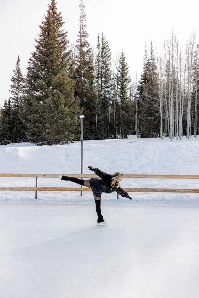 fun and playful winter session in utah