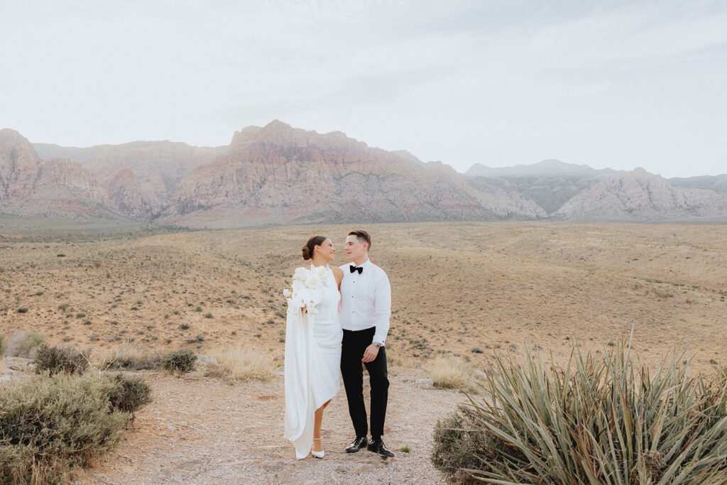 Editorial Meets Effortless at This Intimate Las Vegas Wedding