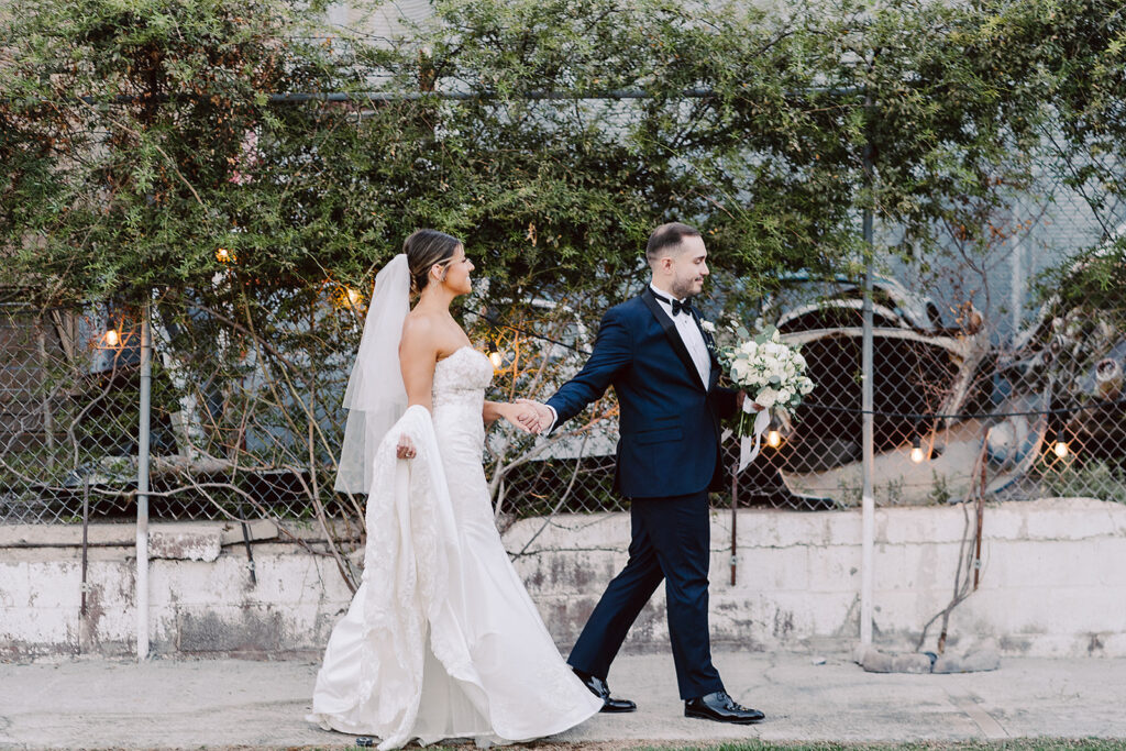 Modern Meets Timeless at This Stunning Wedding at The Doyle