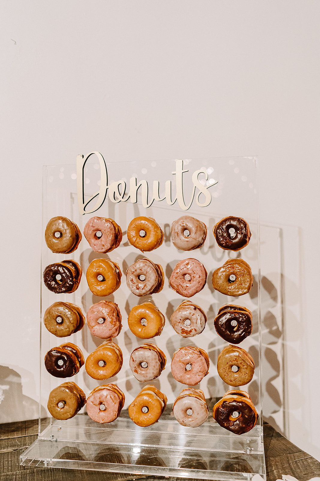 Modern Meets Timeless at This Stunning Wedding at The Doyle