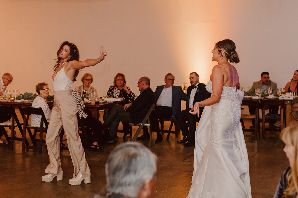 Modern Meets Timeless at This Stunning Wedding at The Doyle