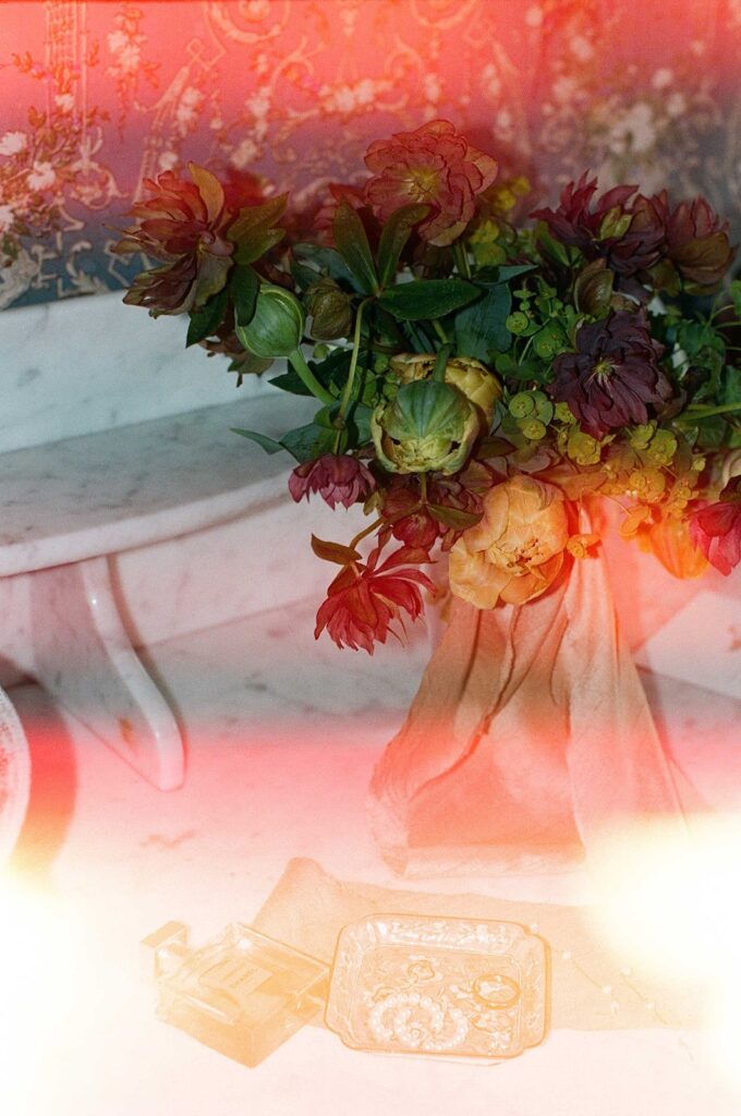 stunning picture of the wedding bouquet