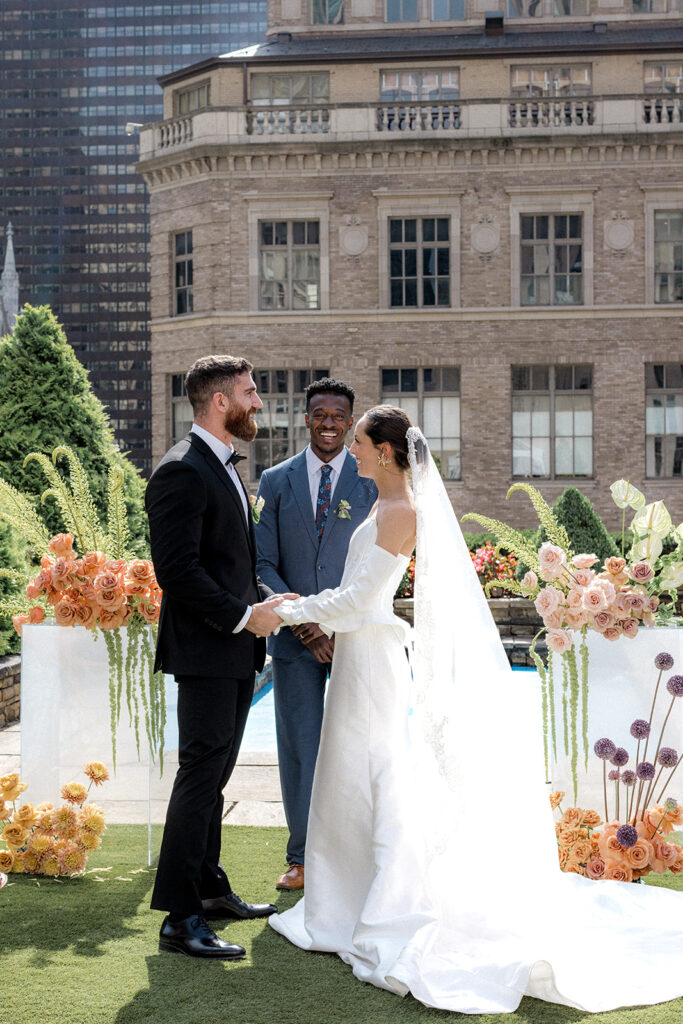 620 Loft & Garden Wedding Inspo for Couples Who Want Iconic NYC Vibes